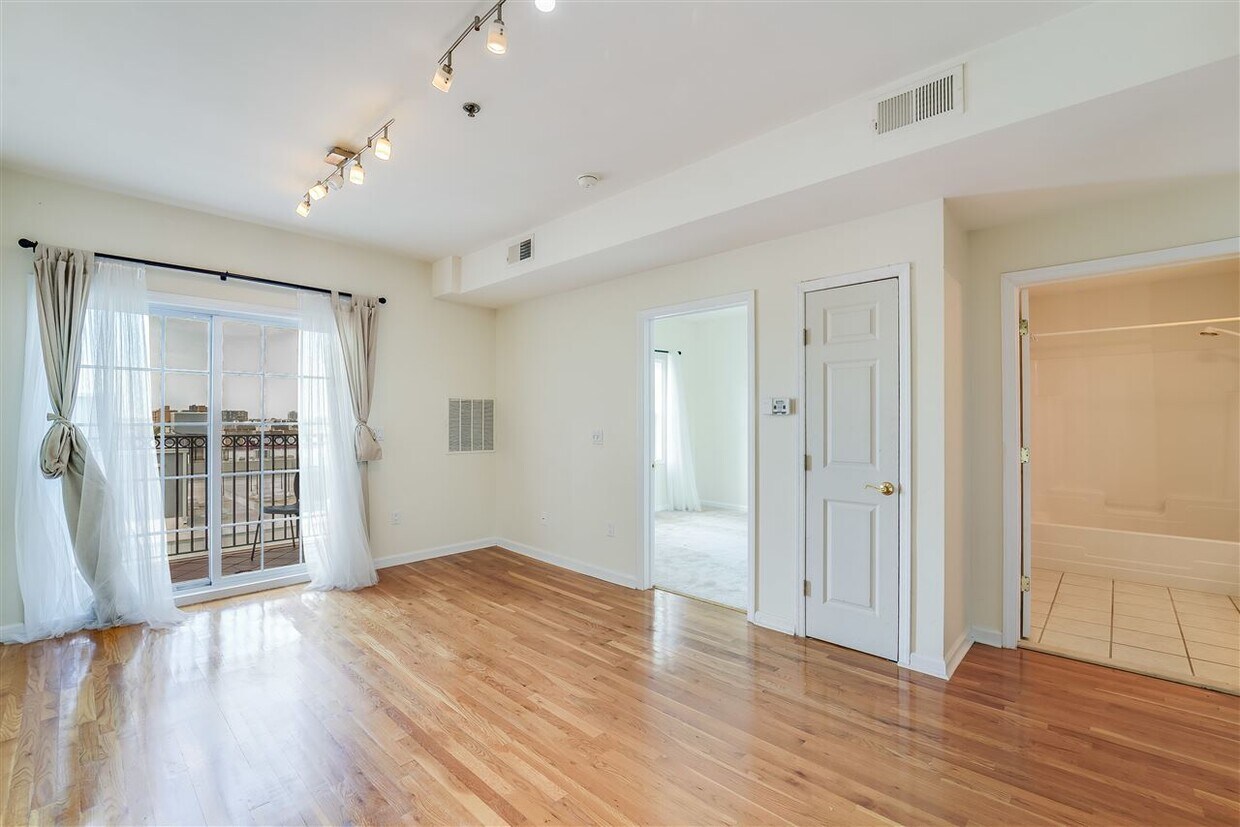 Foto principal - 318 54th St
