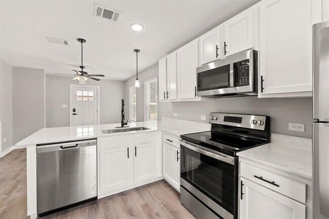 Foto del edificio - 20 Tate Ln