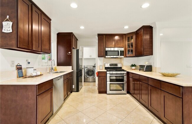 Photo - 16538 Lassen St House