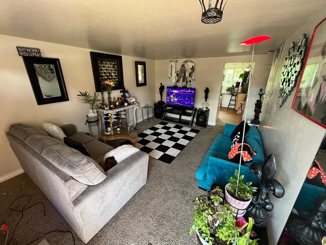 Living Room - 7705 W 61st Ave