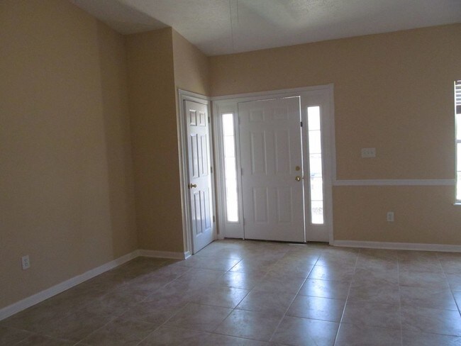 Foto del edificio - 6410 Sunset Dr