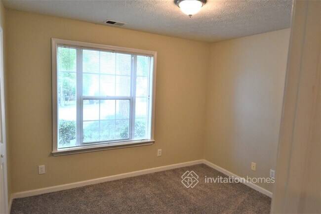 Foto del edificio - 3676 Southwick Dr NW