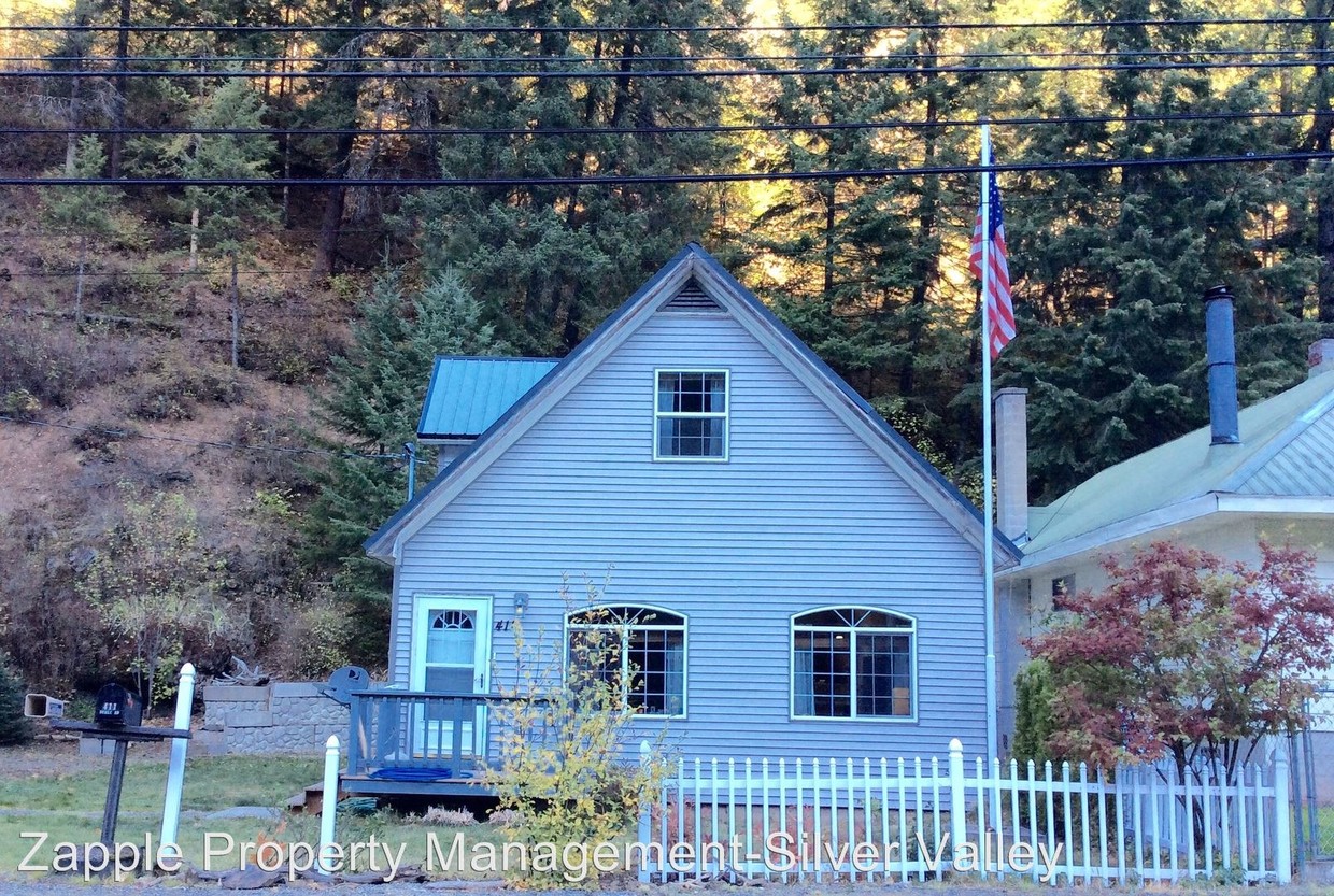 Primary Photo - 411 Burke Rd