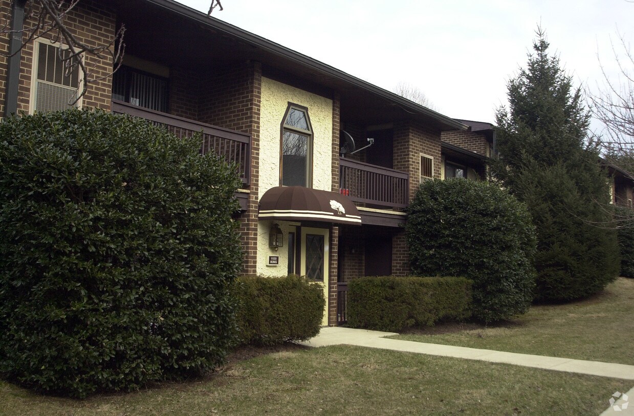 1163 West Chester Pike, West Chester, PA 19382 Apartments in West