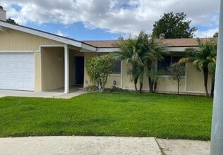 Building Photo - 10433 Nevada Ave