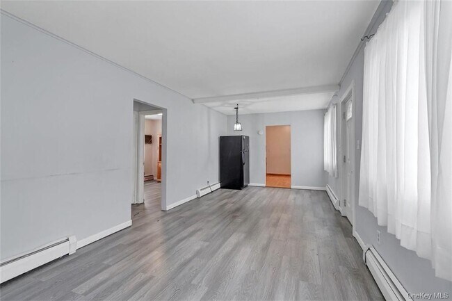 Building Photo - 7 Herbst Dr