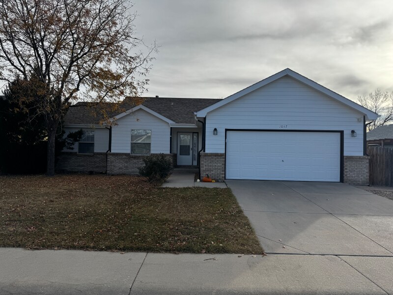 Foto principal - 1017 Basin Ct