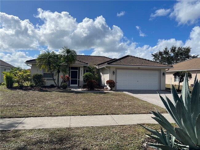 Building Photo - 2895 Orange Grove Trail