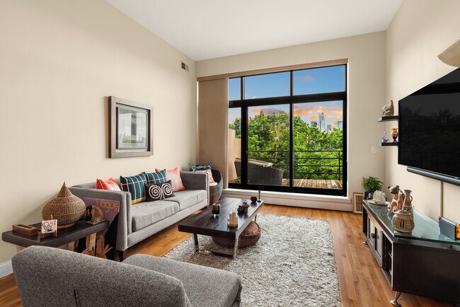 Foto del edificio - 518 Gregory Ave