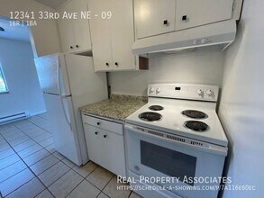 Building Photo - 12341 33rd Ave NE