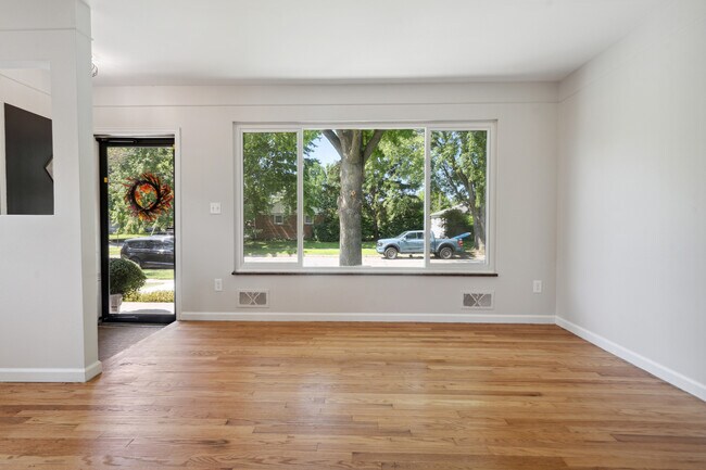 Foto del edificio - 36640 Angeline Cir