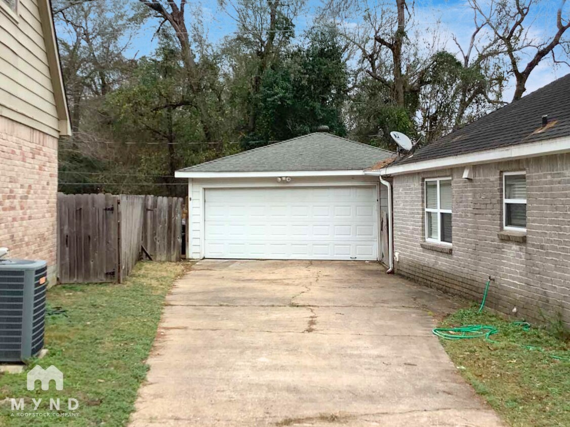 Foto del edificio - 16306 Kleinwood Dr