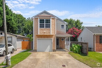 Building Photo - 5312 Pandoria Ave