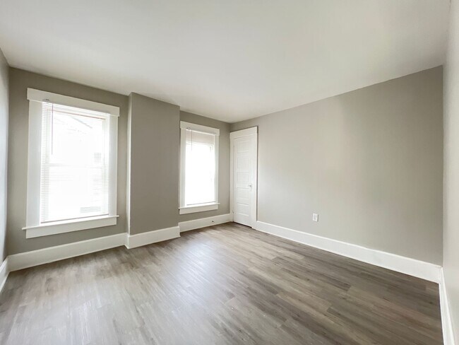 Foto del edificio - 1609-1611 1st Ave