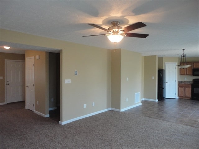 Building Photo - 333 Parrott Ct