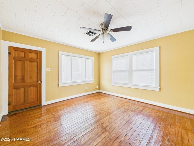 Foto del edificio - 413 Dorothy St