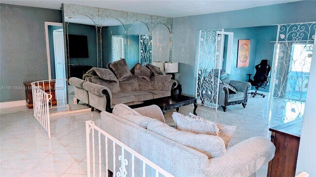 Foto del edificio - 5710 NW 13th Ct