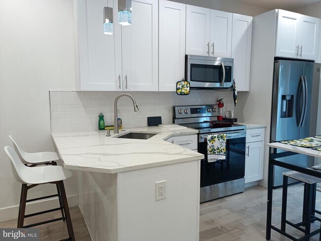 Foto del edificio - 2146 N Fairhill St