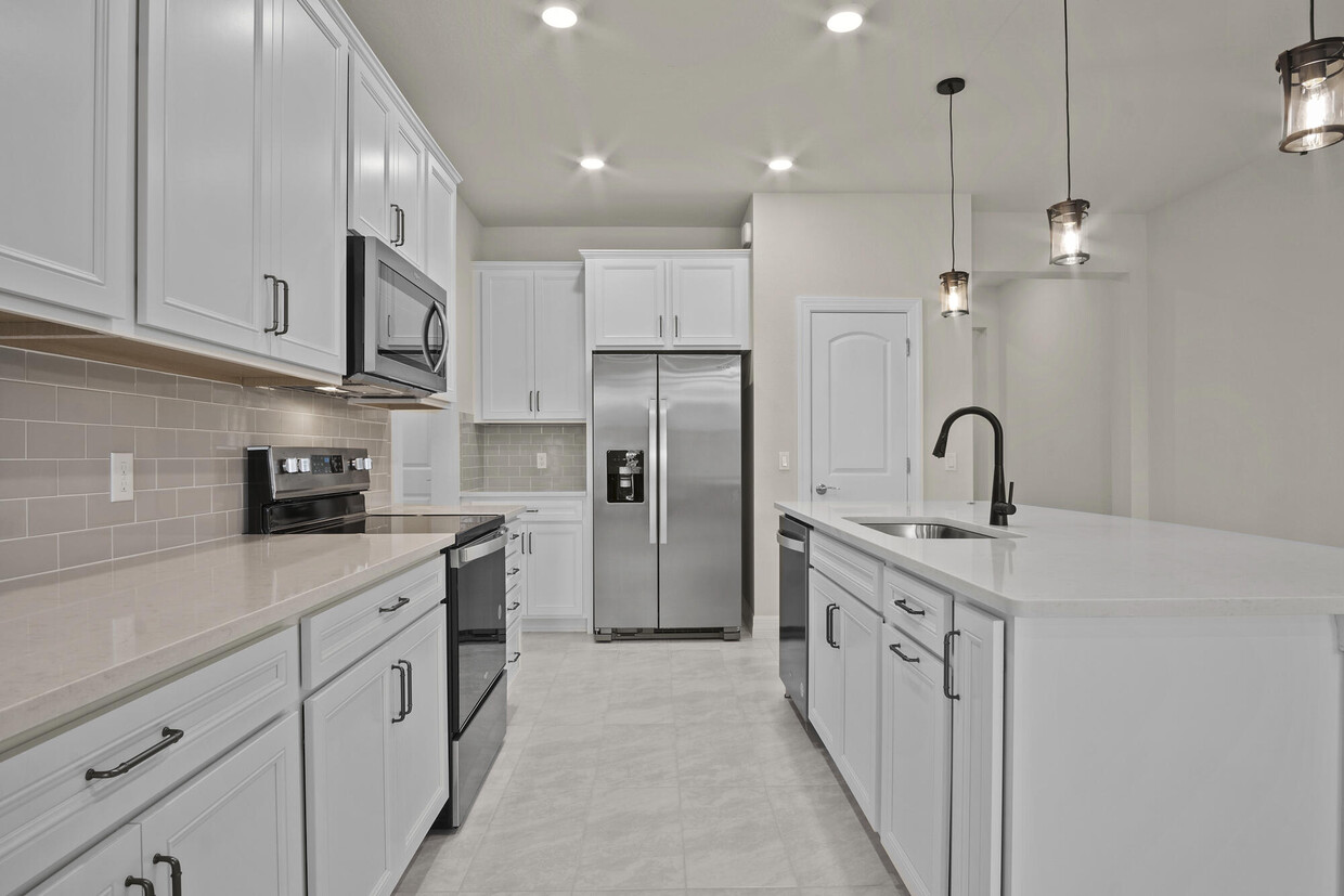 Foto principal - 4837 Chantilly Rd