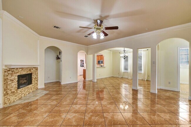 Foto del edificio - 10011 Gil Jr Ln