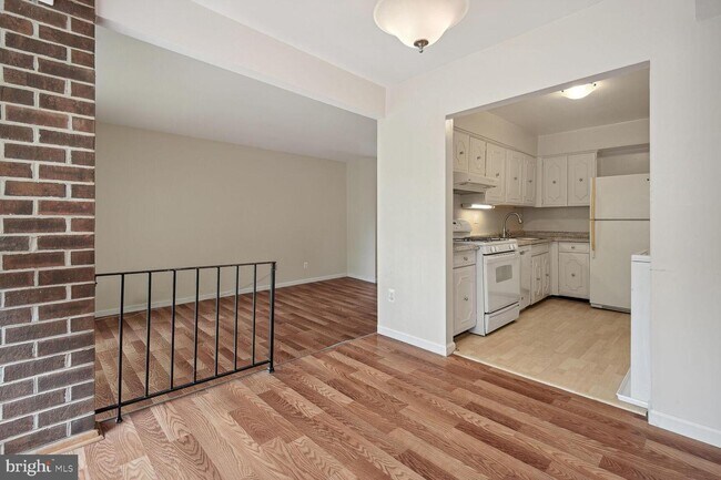Foto del edificio - 2113 Walsh View Terrace
