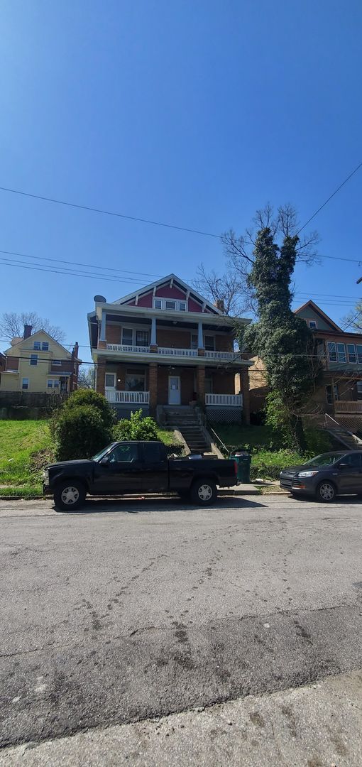 Building Photo - 1525 Dixmont Ave