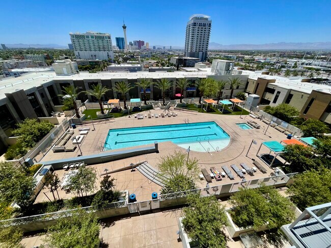 Foto del edificio - 353 E Bonneville Ave