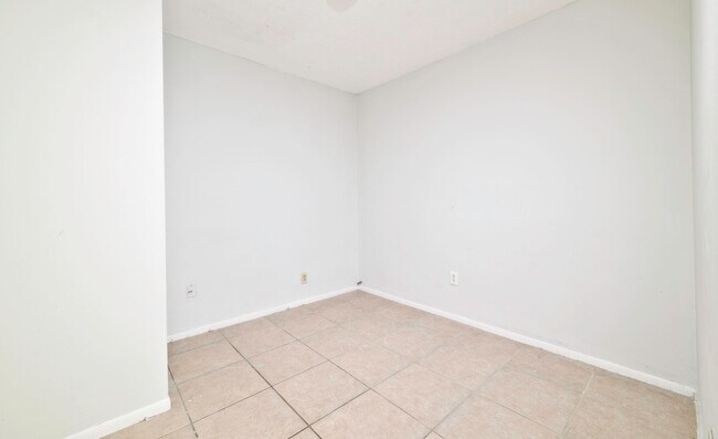 Foto del edificio - 2723 Griffin Rd