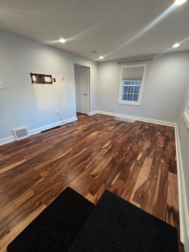 Foto del edificio - 4338 Coleridge St