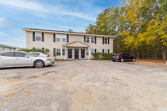 Building Photo - 1491 Trinity Dr