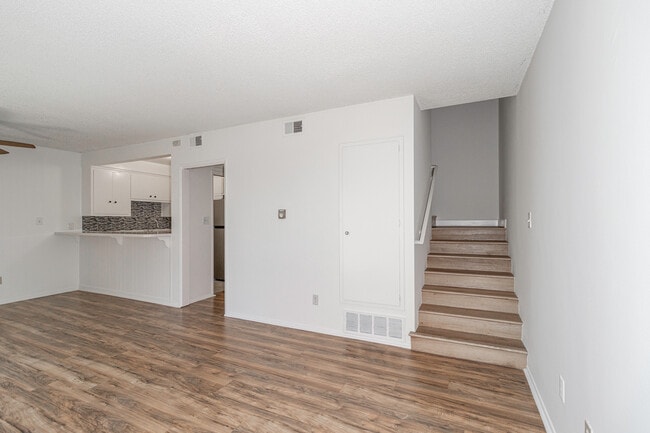 Foto del edificio - 7721 St Bernard St