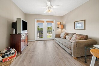 Building Photo - 409 Debordieu Blvd