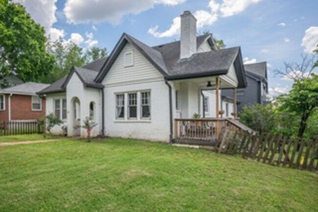 Foto del edificio - 4117 Utah Ave