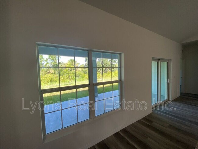 Foto del edificio - 3279 Jersey St