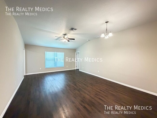 Building Photo - 13585 SW 42 Ave