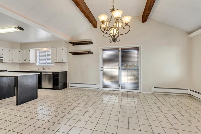 Building Photo - 1222 W Shields Ln