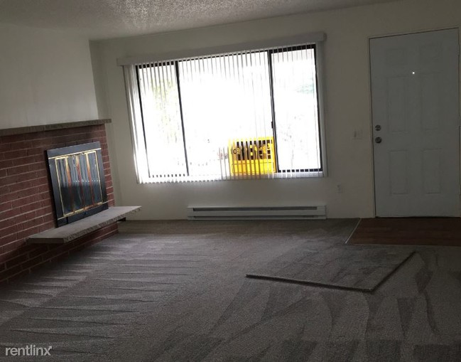 Foto del edificio - 2 br, 1 bath House - 11115-24th St E