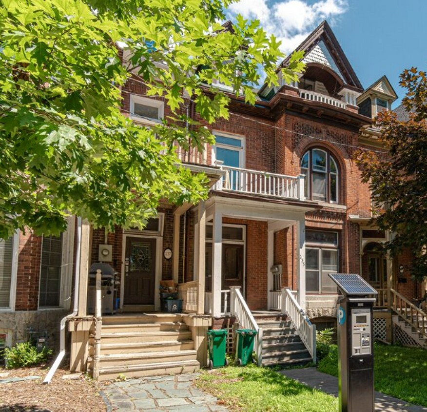 Photo principale - 5-235 Johnson St