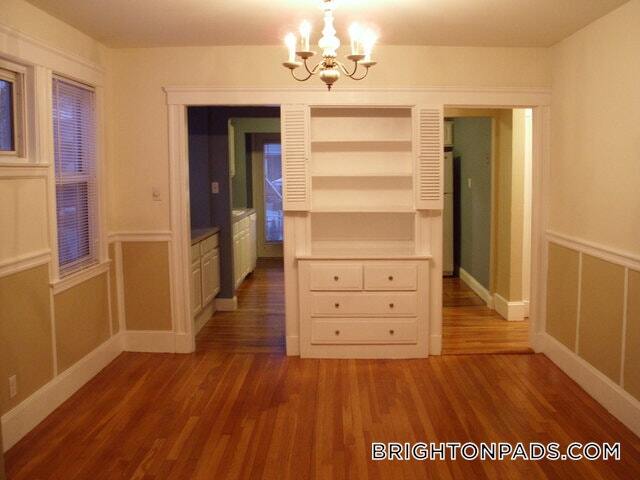 Building Photo - 45 Harriet St