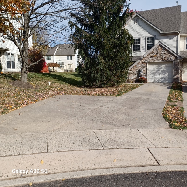 Photo - 113 Glennbrook Ct Townhome