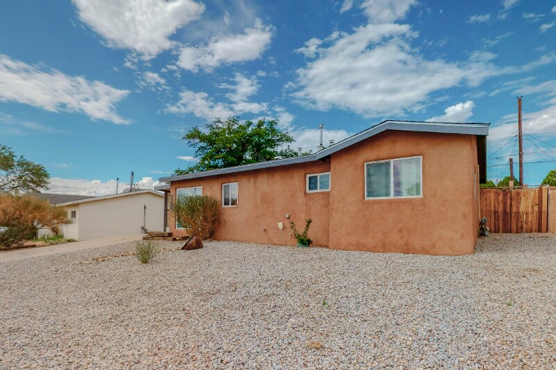 11609 Ralph Ave NE, Albuquerque, NM 87112 House Rental in Albuquerque