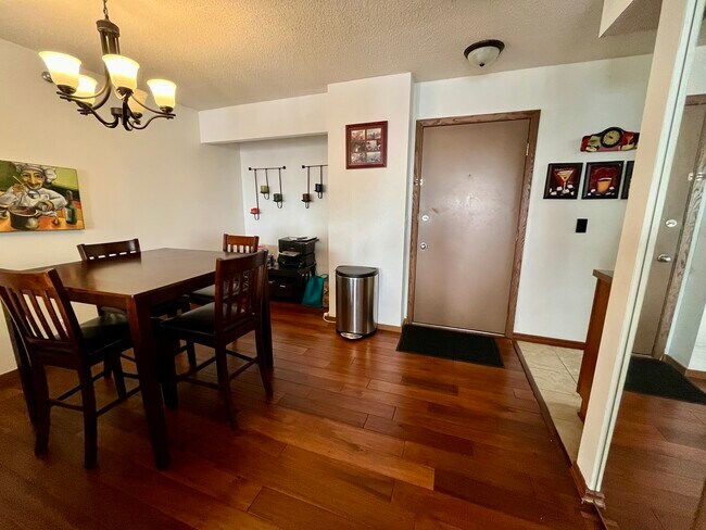 Foto del edificio - 26 10th St W