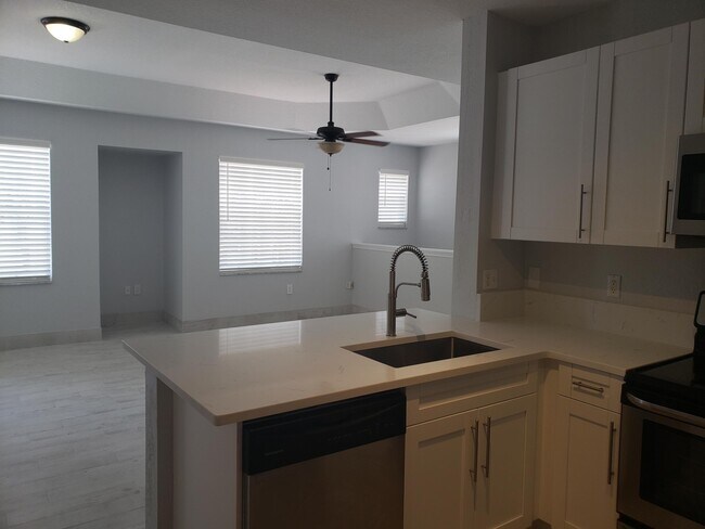Foto del edificio - 1005 Belmont Pl