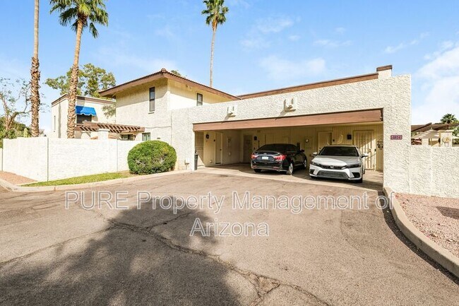 Building Photo - 4824 E Winston Dr