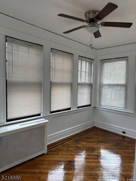 Foto del edificio - 47 Grumman Ave