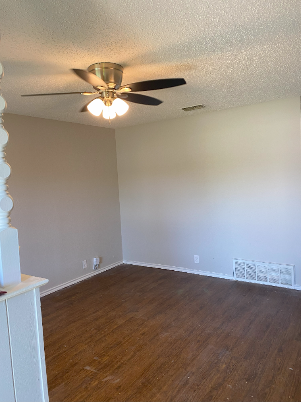 Building Photo - 2020 Granbury St