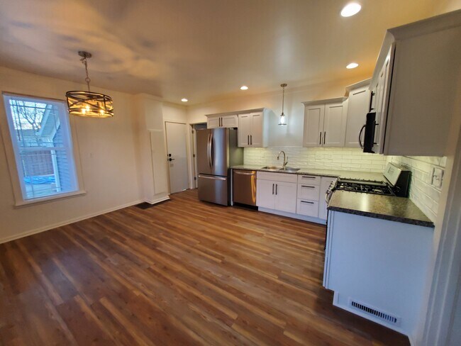 Foto del edificio - 4024 Niles Rd