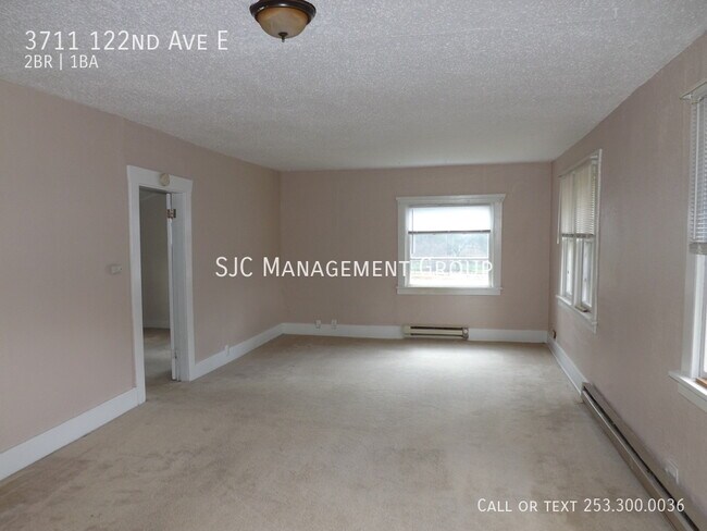 Building Photo - 2 Bedroom 1 bath home for rent in Edgewood