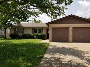 Building Photo - 5130 Leland Dr