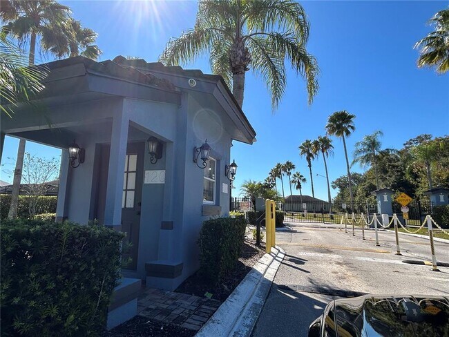 Foto del edificio - 1925 Magical Ln